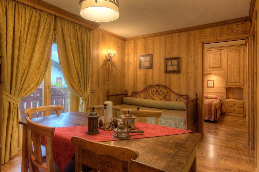 B&B Residence Checrouit Курмайор Номер фото