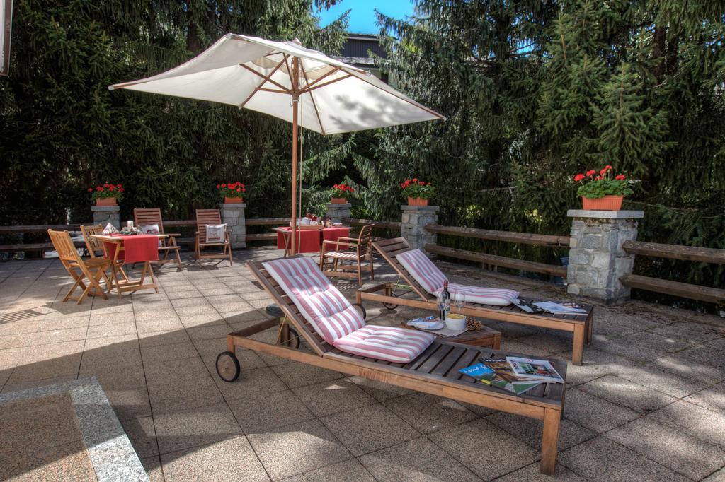 B&B Residence Checrouit Курмайор Экстерьер фото