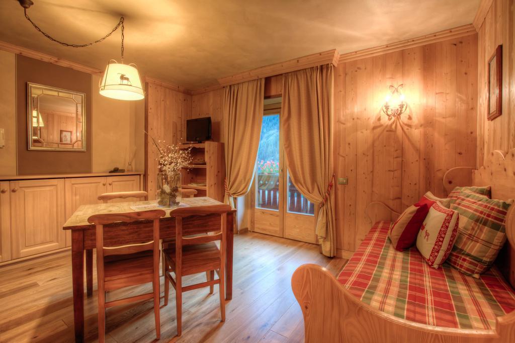 B&B Residence Checrouit Курмайор Номер фото