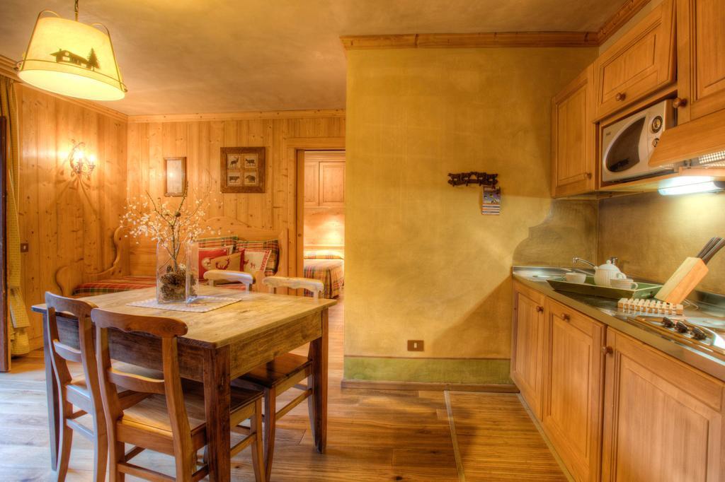 B&B Residence Checrouit Курмайор Номер фото